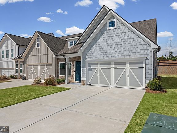 3rd image of 12 Russet Way