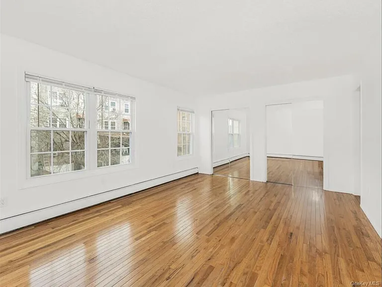 2169 Davidson Ave #2 — Photo 7