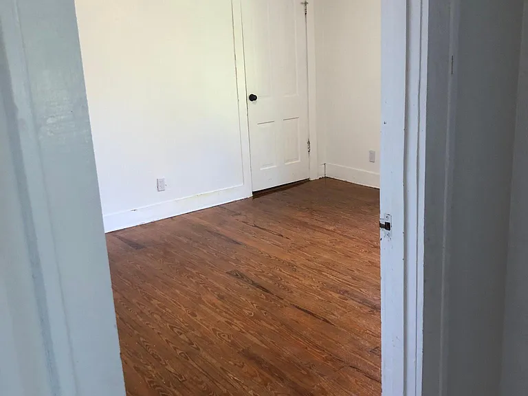 1012 Fairmount Ave — Photo 5