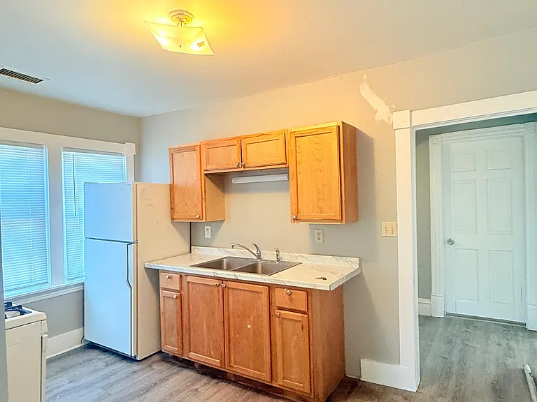 2705 Bryant Ave N #2 — Photo 7