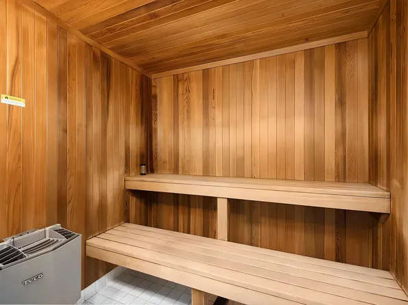 15 West 53rd Street image 14 of 20