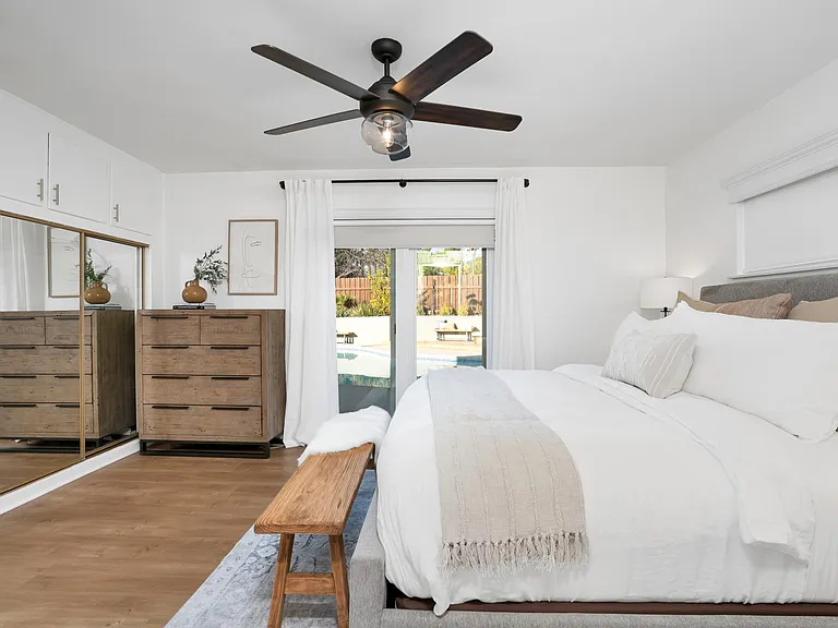 23027 Gainford St — Photo 14