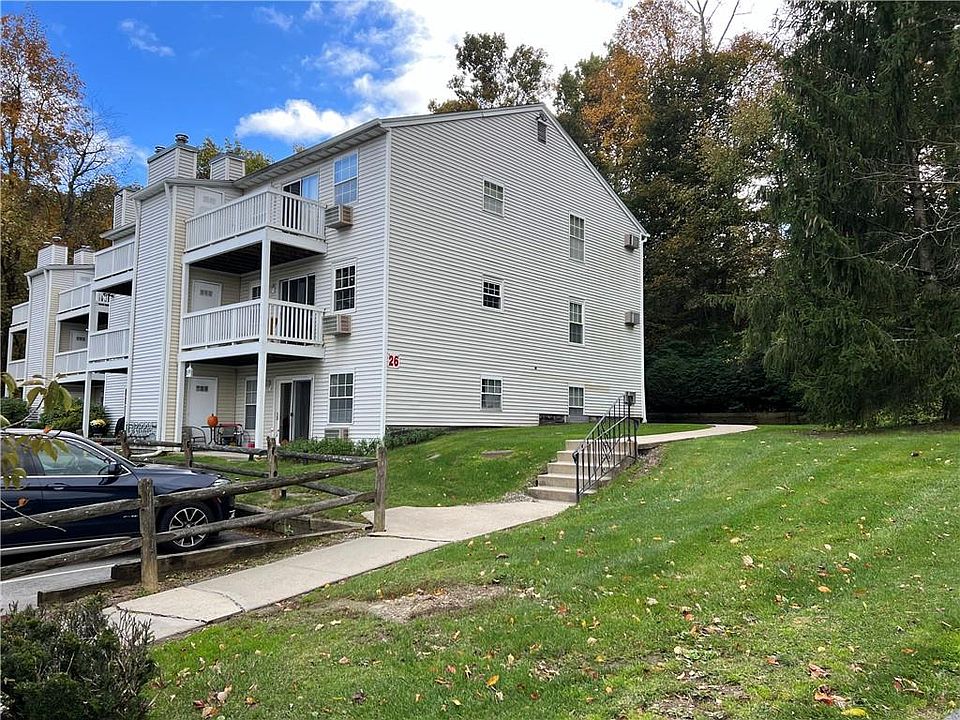 1st image of 26 Lexington Hill #5