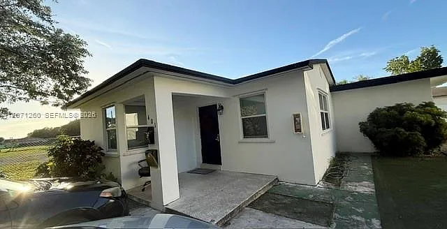 401 SE 10th St #REAR — Photo 9