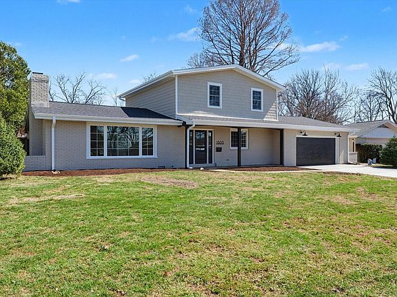 2nd image of 1808 Golfview Dr