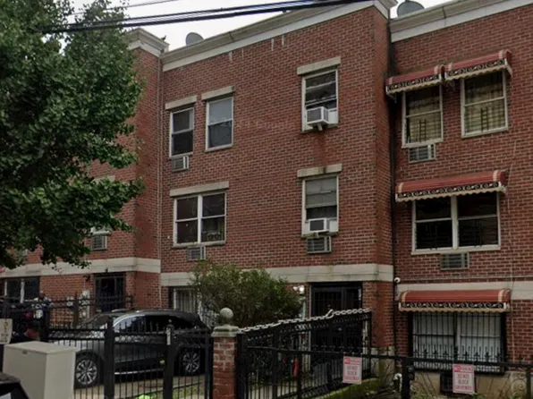 574 E 170th Street, Bronx, NY 10456