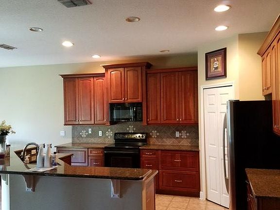 4th image of 2797 Rainbow Springs Ln