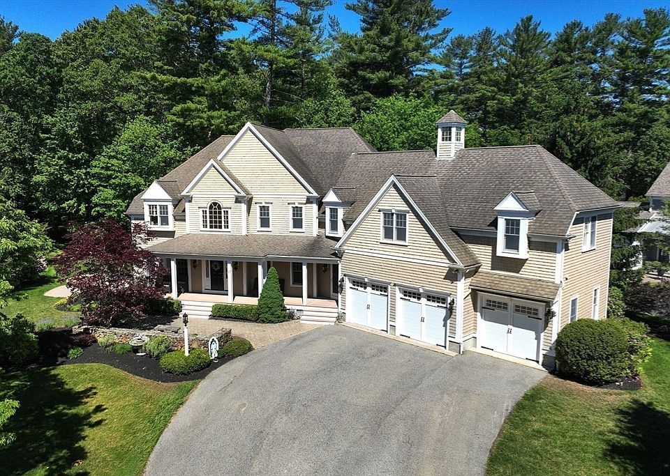1st image of 17 Saddle Ln