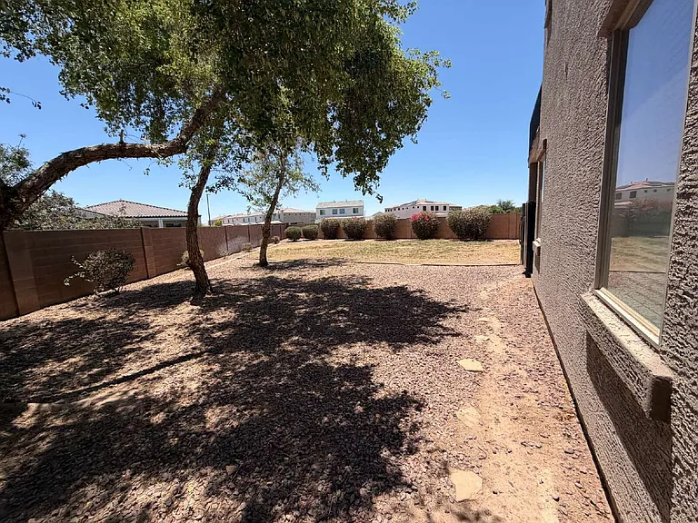 38134 N Establo Dr — Photo 29