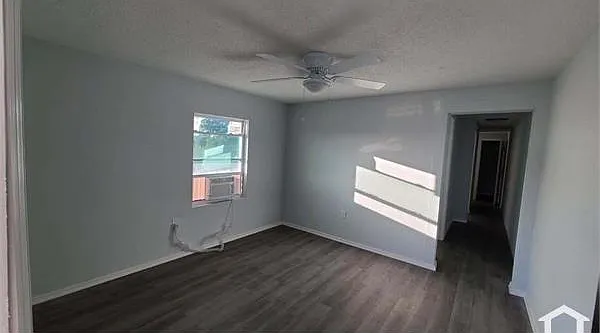 2 bed, $1,910 — Photo 3