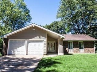 12509 Woodstream Dr, Saint Louis, MO