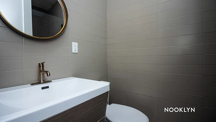 Rented by Nooklyn NYC LLC | media 68