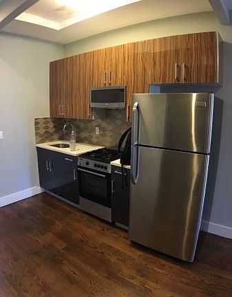 3rd image of 168 Wilson Ave #3D