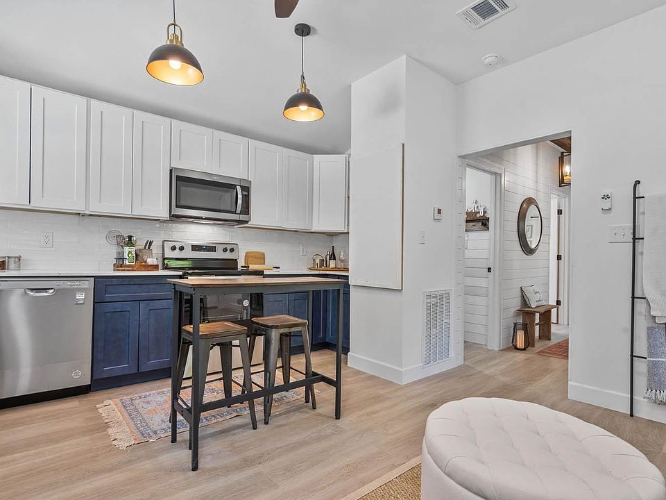 4th image of 242 Gazelle Dr