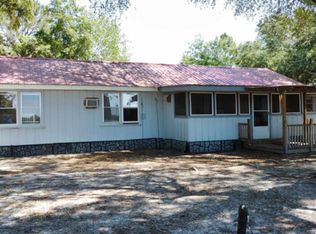 861 Ballfield Rd, Hortense, GA 31543