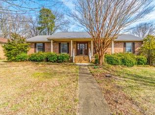 200 Hollowtree Ct, Greeneville, TN 37745