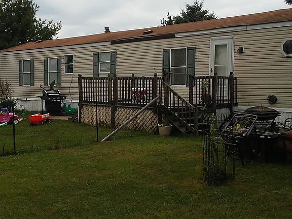 Huge yard and play area