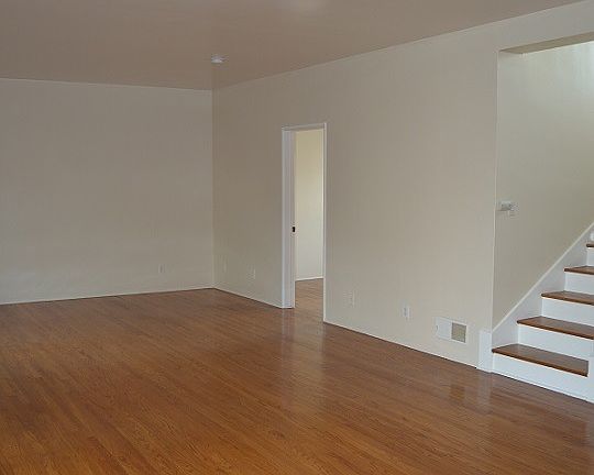 5th image of 503 Avondale Ave APT D