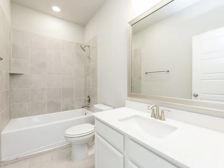 3011 Valley Dr — Photo 16
