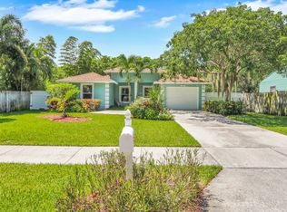 304 SW 7th St, Delray Beach, FL 33444