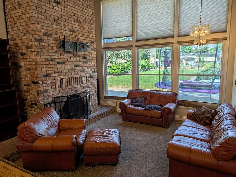 690 N 970 W — Photo 8
