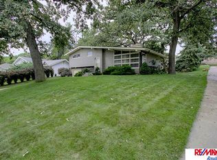 5020 S 77th Ave, Ralston, NE 68127
