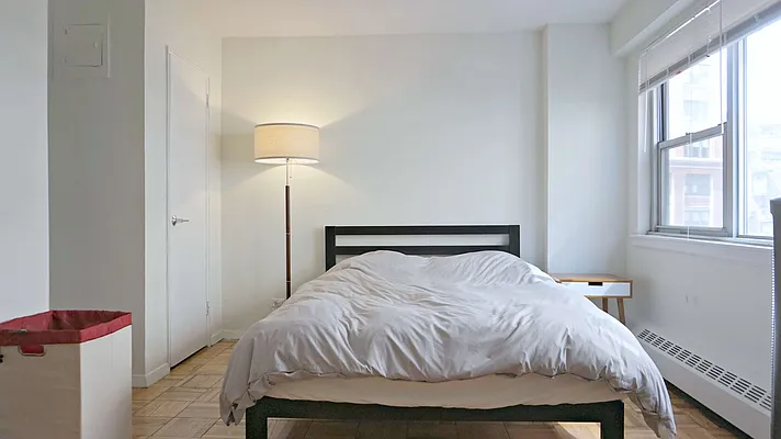 Rented by Metropolitan Equities | media 12