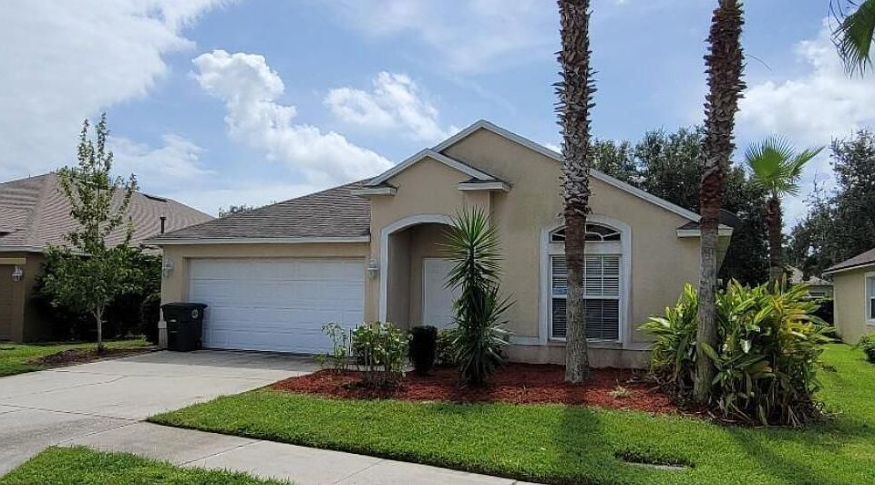 1st image of 104 Gala Cir