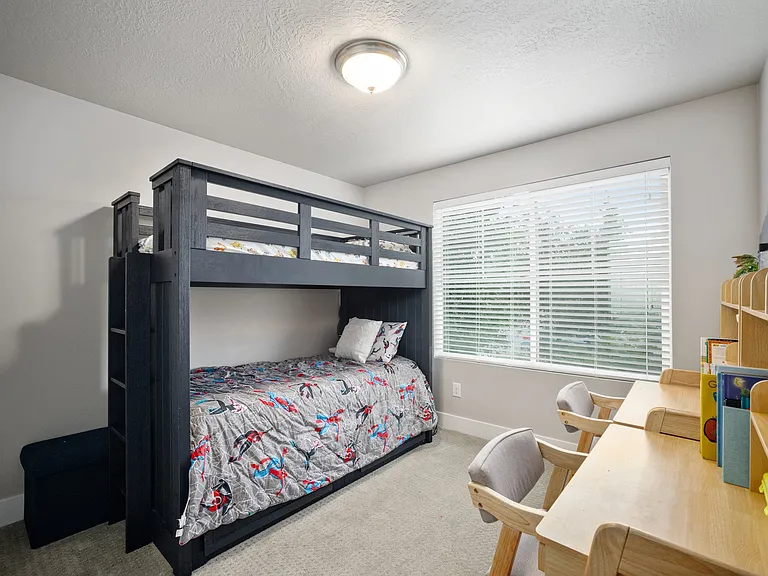 707 W Ridgeline Dr — Photo 11