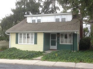 57 Robert Rd, Ephrata, PA 17522