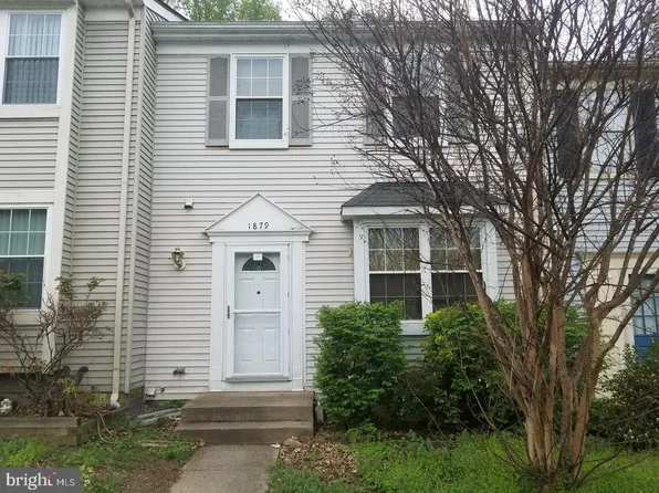 1879 Heather Glen Ct, Woodbridge, VA 22191
