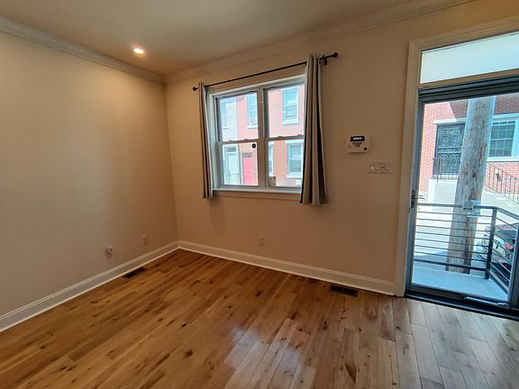 3rd image of 1702 Latona St