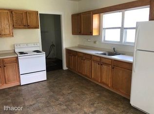 1610 E Shore Dr, Ithaca, NY 14850