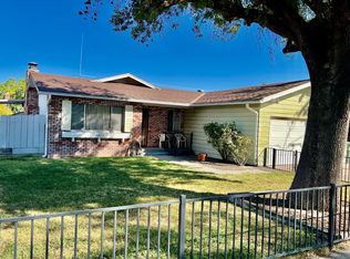 1613 Carnation Ct, Modesto, CA 95355