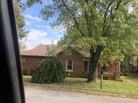 2nd image of 504 4th Street Blvd