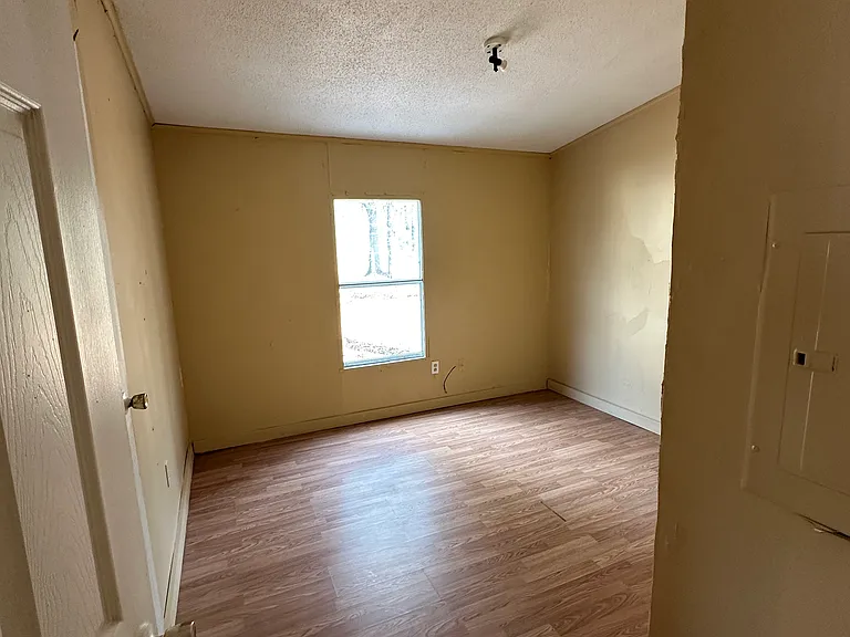 114 Texas Rd #114 — Photo 6