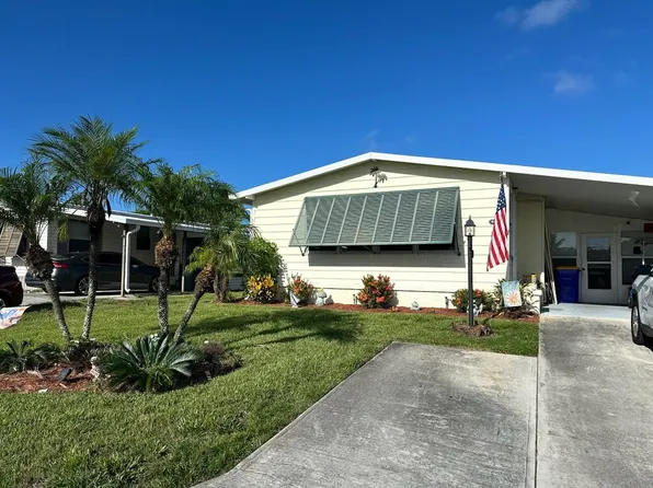 7715 SE Independence Avenue, Hobe Sound, FL 33455