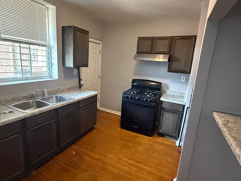2550 E 78th St #1 — Photo 12