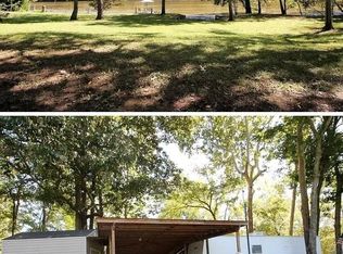 18 & 19 Village Ln, Gadsden, AL 35901