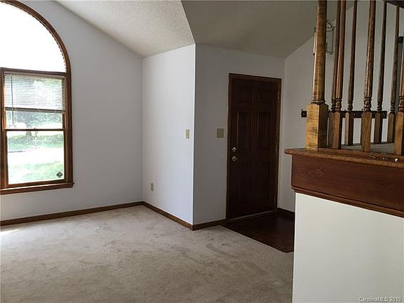 3rd image of 8621 Hornwood Ct