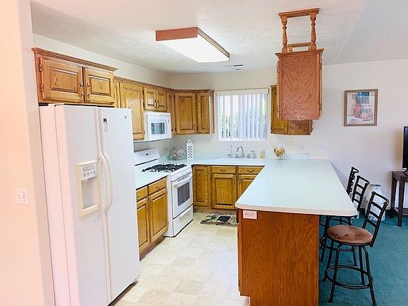 5th image of 1050 W Red Hills Pkwy Unit 7