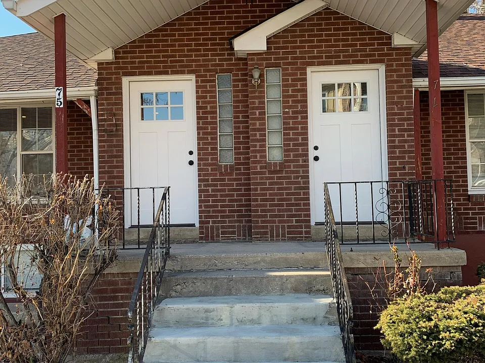 65 N Main St