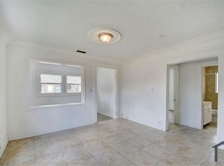 1030 18th St #1, West Palm Beach, FL 33407
