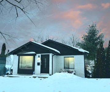 5346 Clippert St, Dearborn Heights, MI, 48125