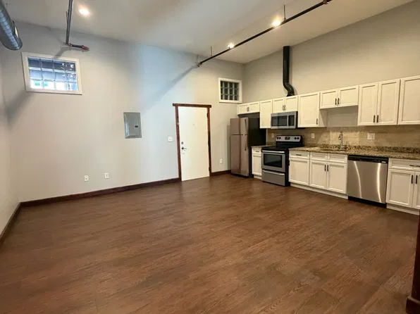 5 Nebraska St, Worcester, MA