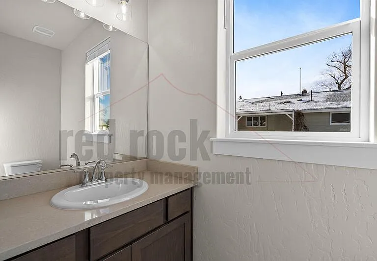 1228 N Tschirley Rd #1 — Photo 4