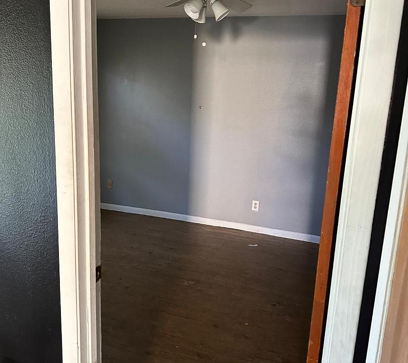 Unit Photo