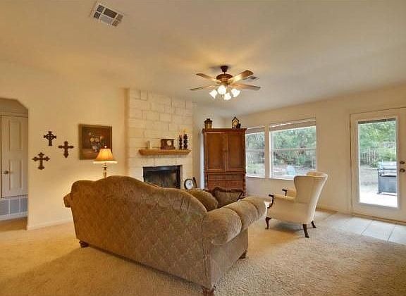 3rd image of 21406 Lakefront Dr