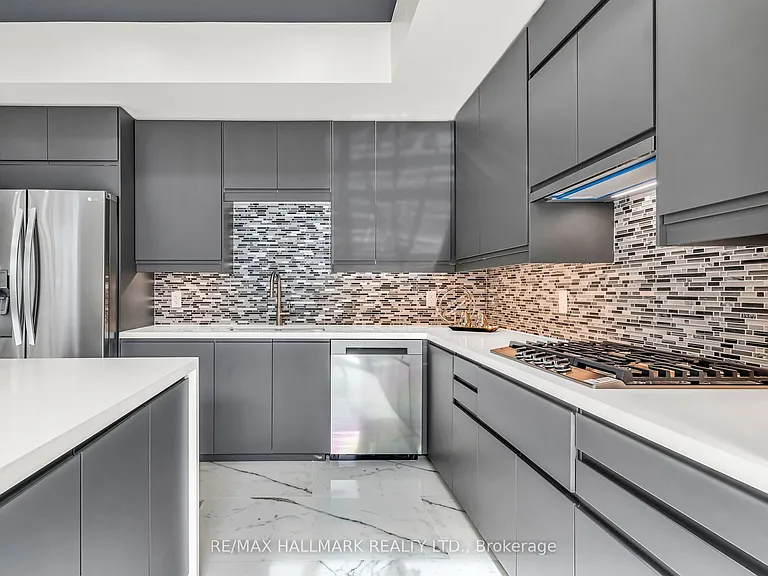 53 Buttonwood Ave — Photo 13