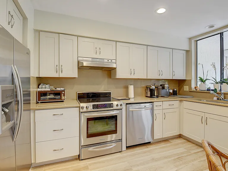 19550 Sawgrass Dr #2102 — Photo 10